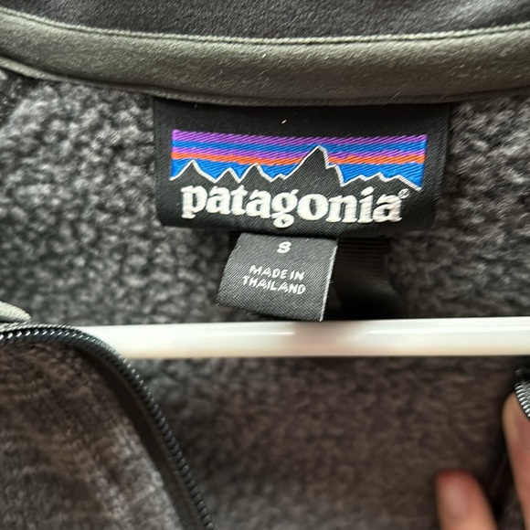 Patagonia Sweatshirt - Picture 2 of 2